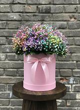 Цветочная композиция из Гипсофила и Розы в шляпной коробке #REPLACE_PRED# Зюзино