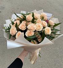 Букет Кремовые розы Латте в Зюзино