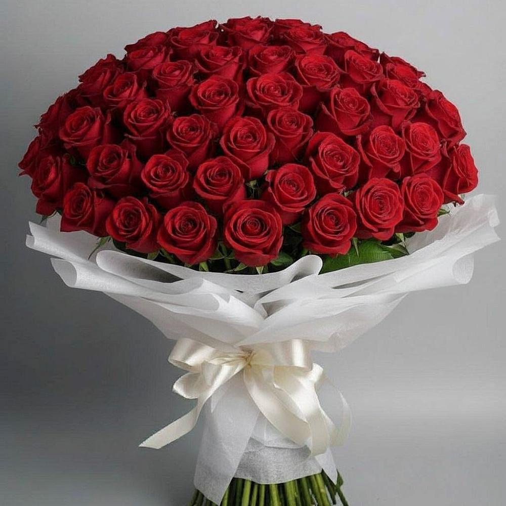 Букет 101 Красная роза Блэк Мэджик в Зюзино