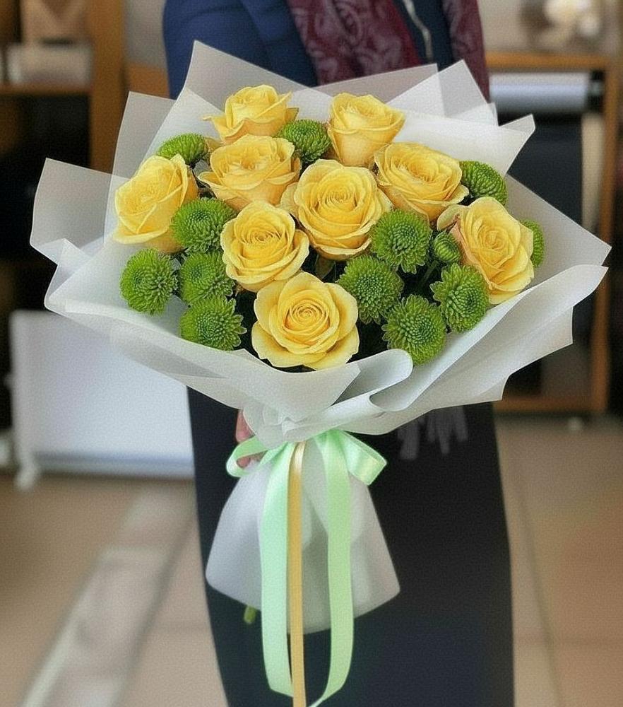 Букет цветов из: Хризантемы и Розы в Зюзино