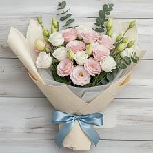 Букет цветов из:  Лизиантусы в Зюзино